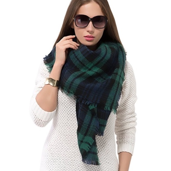 Green and Navy Plaid Ultra Plush Blanket Scarf - Picture 2 of 8